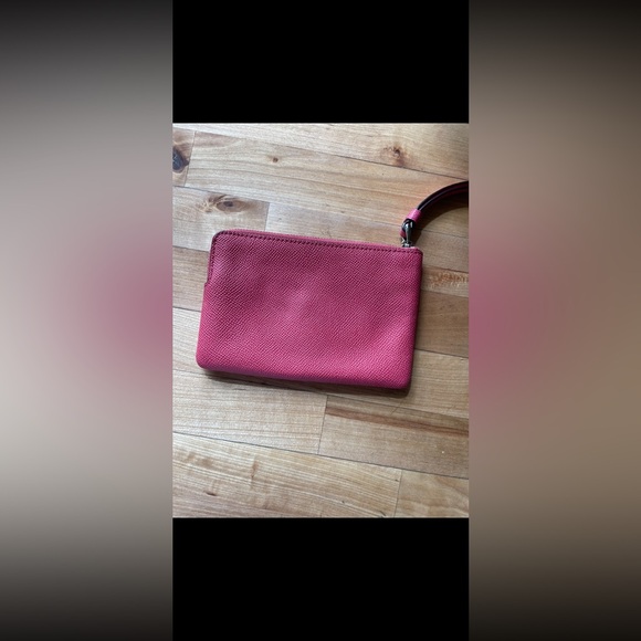 Red Pebble Leather Coach Wallet - Picture 4 of 10